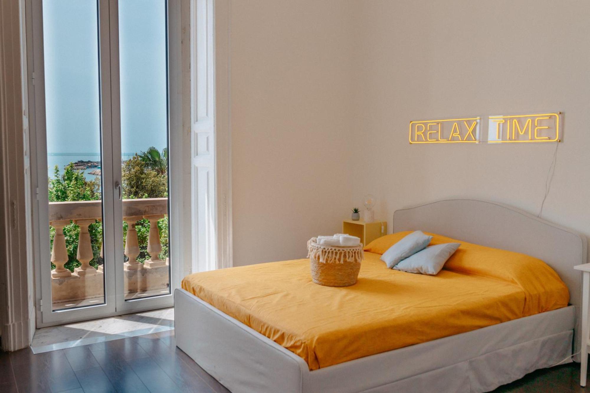 Blue Sea View Apartment *